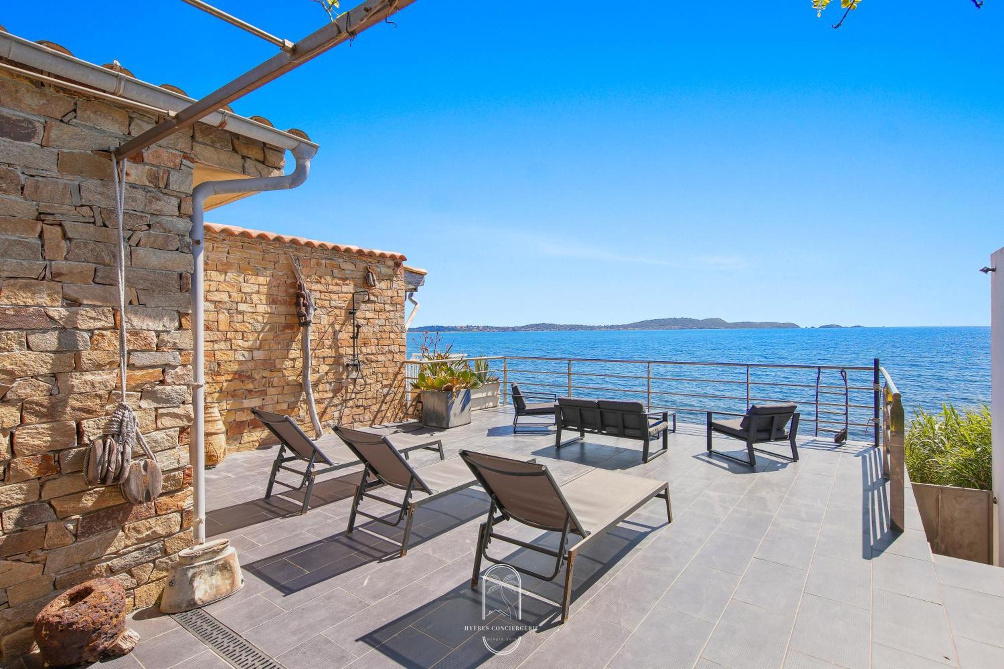 Maison Sur L'Eau-Hyeres-Almanarre-Parkings Clim Wifi By Hc Luaran gambar