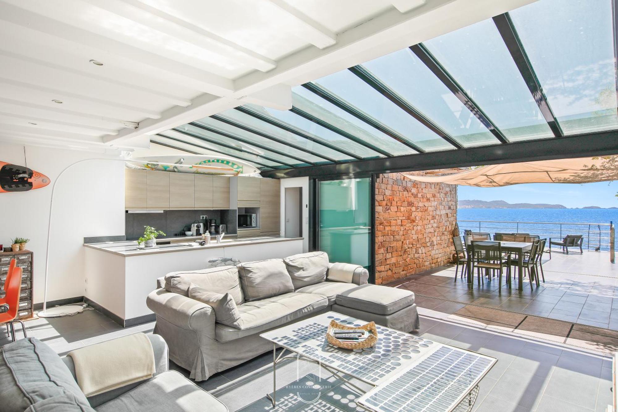 Maison Sur L'Eau-Hyeres-Almanarre-Parkings Clim Wifi By Hc Luaran gambar