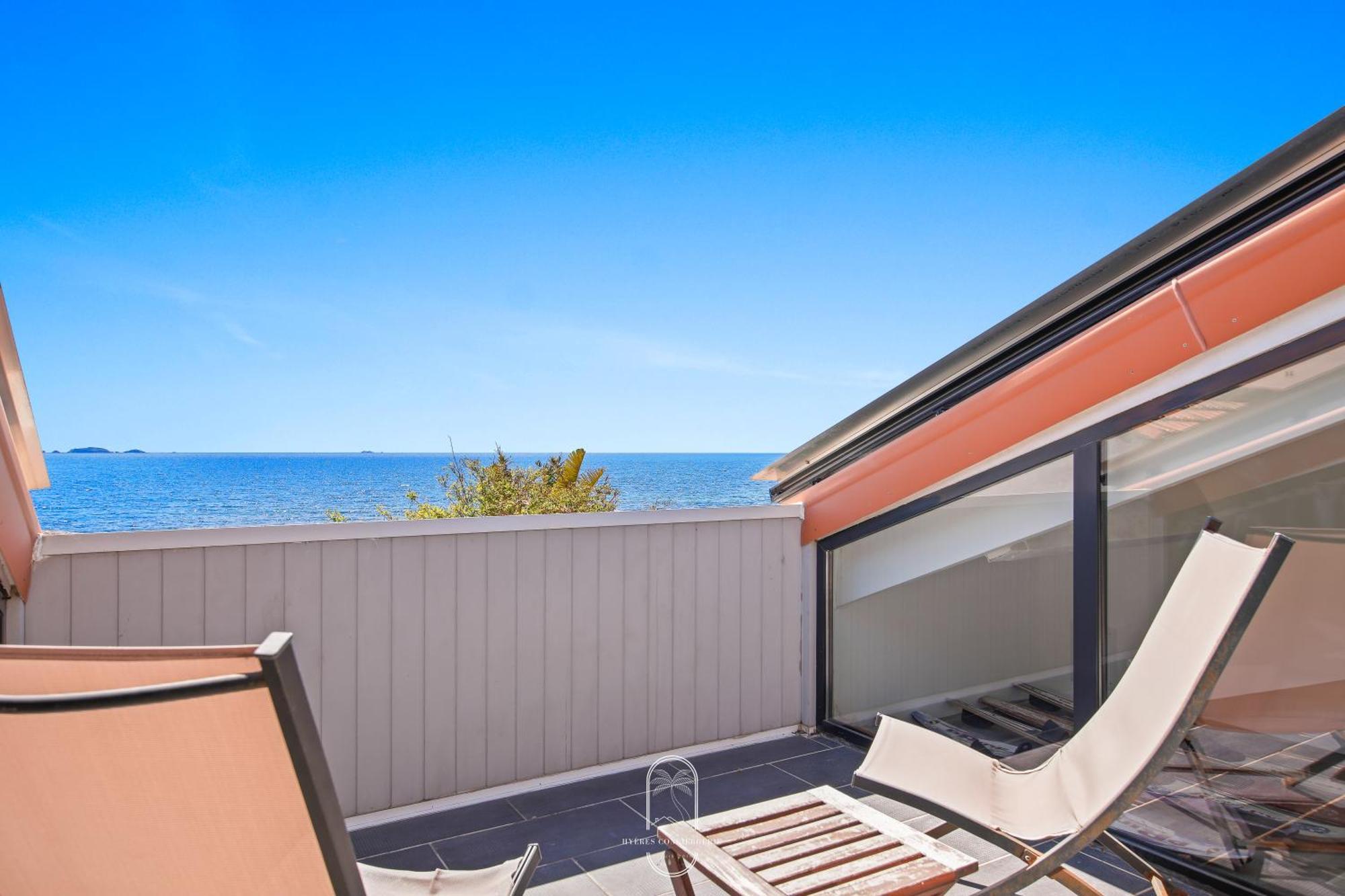 Maison Sur L'Eau-Hyeres-Almanarre-Parkings Clim Wifi By Hc Luaran gambar
