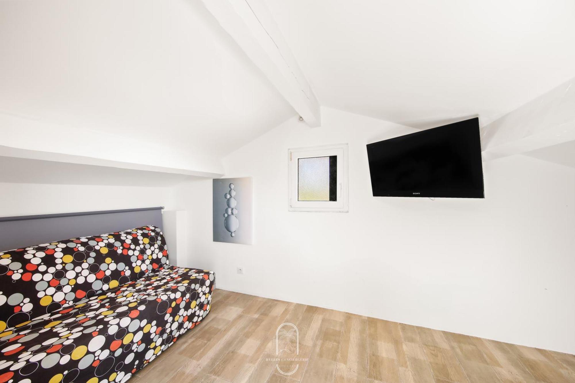 Maison Sur L'Eau-Hyeres-Almanarre-Parkings Clim Wifi By Hc Luaran gambar